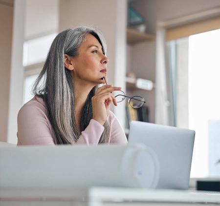 woman-thinking